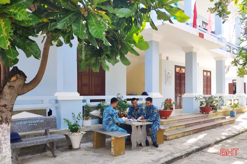 Sơn Ca - hòn ngọc xanh của Trường Sa