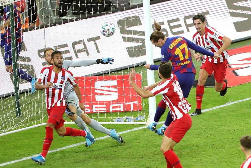 Hai lần bị từ chối bàn thắng, Barca lỡ hẹn Real ở chung kết Siêu cúp