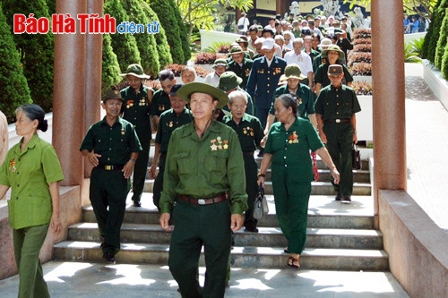 Cựu TNXP thăm lại chiến trường Đồng Lộc