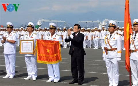 Hải quân Việt Nam là lực lượng nòng cốt bảo vệ vững chắc chủ quyền biển, đảo ảnh 2