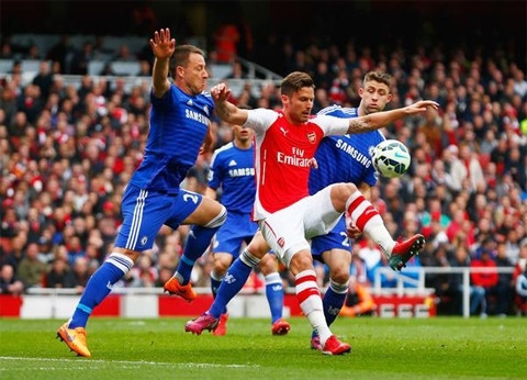 Arsenal hoàn toàn bất lực trước "xe bus" Chelsea