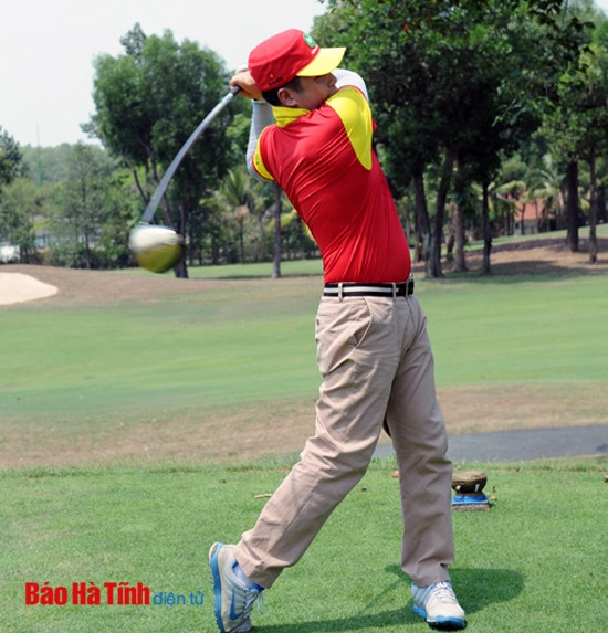 Giải Golf Hà Tĩnh mở rộng lần 3 thu hút được nhiều golf thủ là doanh nhân ở Hà Tĩnh và con em Hà Tĩnh đang hoạt động kinh doanh trên mọi miền Tổ quốc
