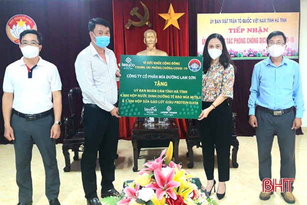 Hà Tĩnh tiếp nhận thêm gần 6 tỷ đồng từ các doanh nghiệp hỗ trợ phòng, chống dịch Covid-19