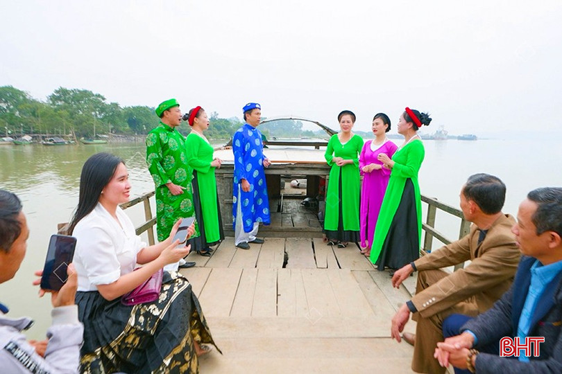 Tái hiện không gian hát ví trên sông Lam phục vụ hoạt động quảng bá du lịch. a2.jpg