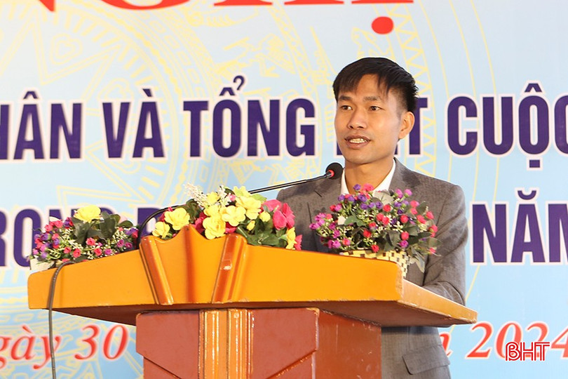 Anh Đặng Văn Toàn (xã Khánh Vĩnh Yên, Can Lộc) - Đại diện gương điển hình tái hòa nhập cộng đồng: "Mong các phạm nhân hãy nỗ lực chấp hành tốt án phạt để sớm tái hòa nhập làm lại cuộc đời. Là chủ doanh nghiệp nghề mộc, tôi sẵn sàng hỗ trợ mọi người công việc sau khi tái hòa nhập nếu có nhu cầu". bqbht_br_a4.jpg