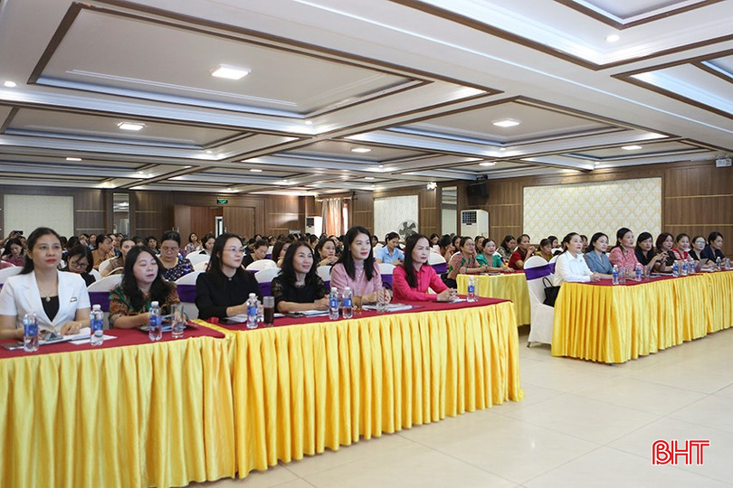 Toàn cảnh hội thảo. a2-2707.jpg