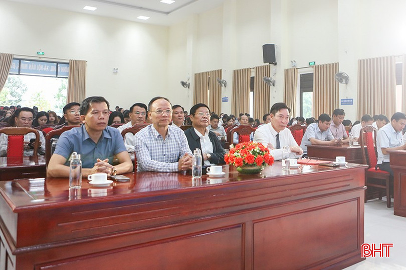 Tham dự chương trình có đại diện lãnh đạo một số sở, ban, ngành cấp tỉnh. bqbht_br_a1.jpg