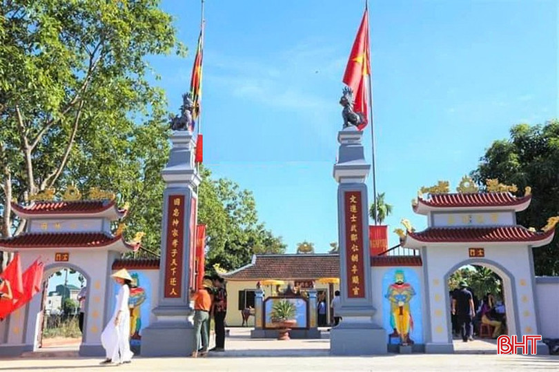 Di tích quốc gia mộ và đền thờ Nguyễn Hoành Từ ở xã Tân Lâm Hương (Thạch Hà) bqbht_br_a1.jpg