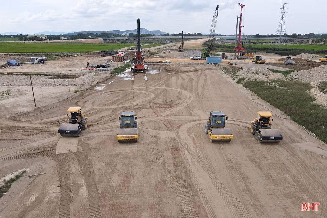 Hình hài tuyến cao tốc Bắc - Nam qua Hà Tĩnh