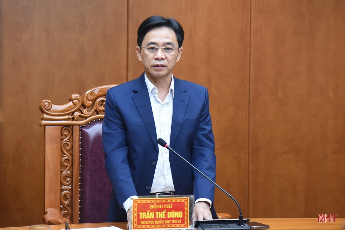 Gặp mặt cán bộ thuộc diện Ban Thường vụ Tỉnh ủy Hà Tĩnh quản lý đến tuổi nghỉ hưu