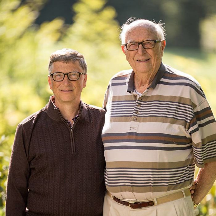 Tỷ phú Bill Gates gây xúc động với bài viết dành cho cha