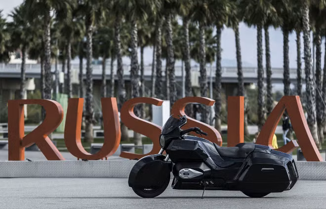 Hé lộ mô tô khổng lồ hộ tống Tổng thống Putin trong tương lai