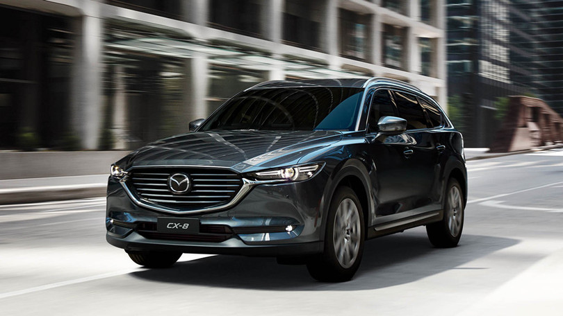 Mazda CX-8 động cơ diesel có giá cao bất ngờ