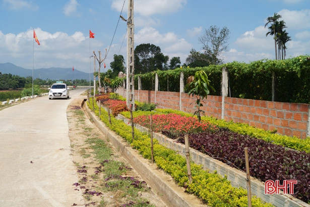 Cẩm Xuyên ra quân cao điểm xây dựng khu dân cư mẫu, vườn mẫu