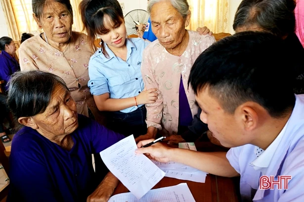 Formosa phối hợp khám, cấp thuốc miễn phí cho người dân