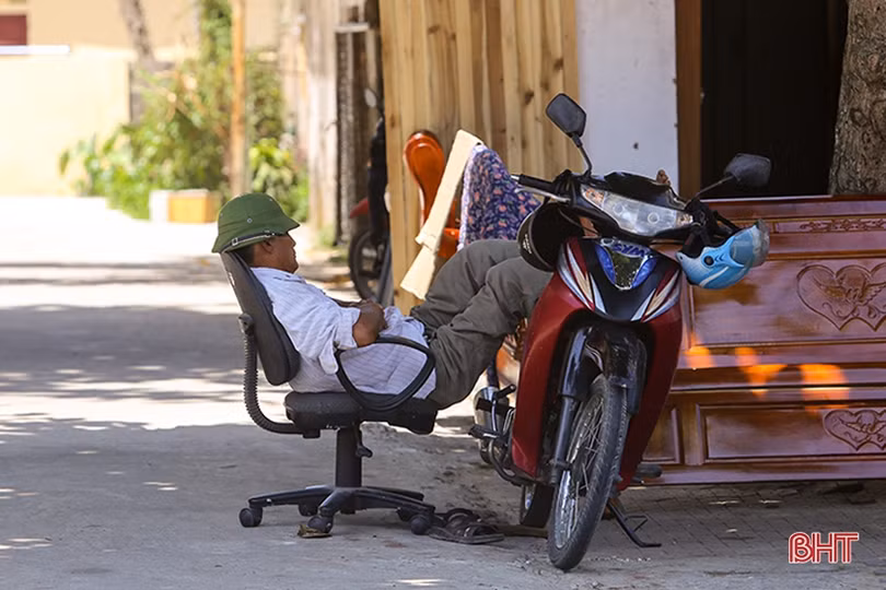 Những giấc trưa vội vã...