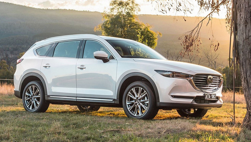 Mazda CX-8 động cơ diesel có giá cao bất ngờ