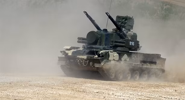 Lục quân Việt Nam mạnh mẽ với vũ khí Nga