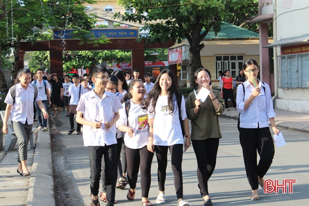 Hà Tĩnh công bố điểm thi vào lớp 10 THPT chuyên và không chuyên