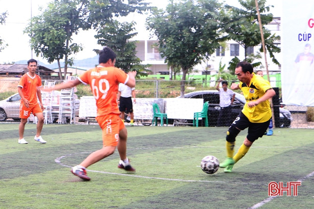 Sở TT&TT đăng quang Giải Bóng đá Cúp Hội Nhà báo Hà Tĩnh