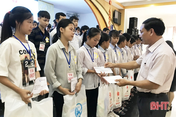 Nhiều hoạt động nhân văn trong Tháng hành động vì trẻ em 2018