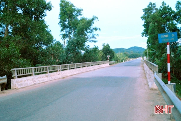 Góp sức làm nên những tượng đài chiến thắng