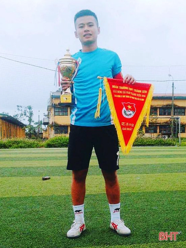 HAGL mượn 2 thủ môn đội trẻ Hà Tĩnh