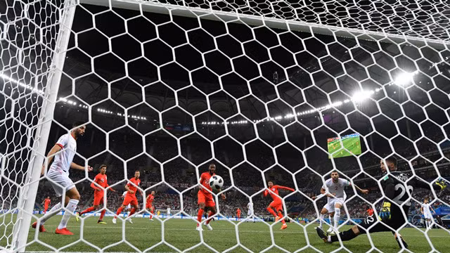 Anh 2-1 Tunisia: Kane mang về 3 điểm cho Tam sư