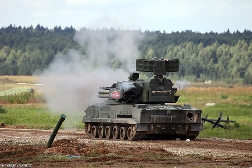 Lục quân Việt Nam mạnh mẽ với vũ khí Nga