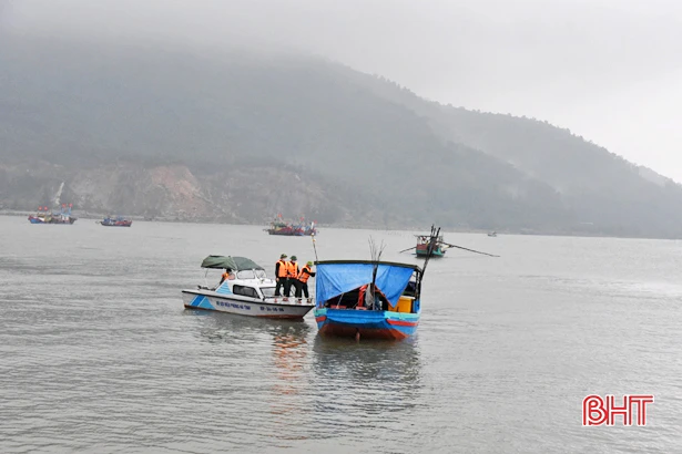 Chiến sỹ biên phòng kiên trì đưa pháp luật đến người dân vùng biên Hà Tĩnh