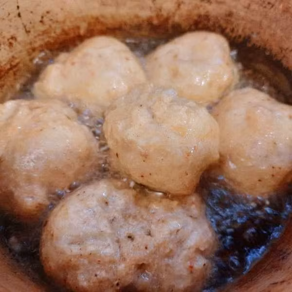 Cách làm chả tôm thịt giòn dai, đổi khẩu vị cho bữa cơm gia đình