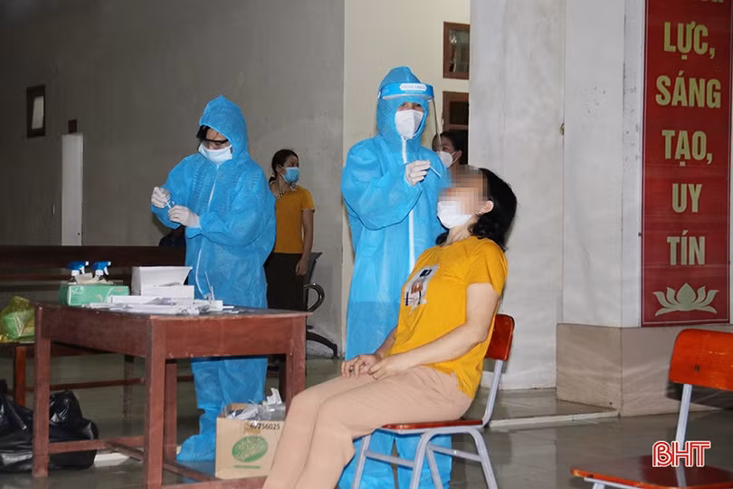 Hà Tĩnh có thêm 18 ca mắc COVID-19, trong đó 13 ca trong cộng đồng