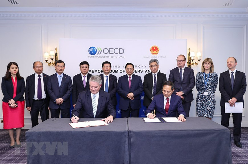 [Photo] Hoạt động của Thủ tướng Phạm Minh Chính tại Pháp chiều 5/11