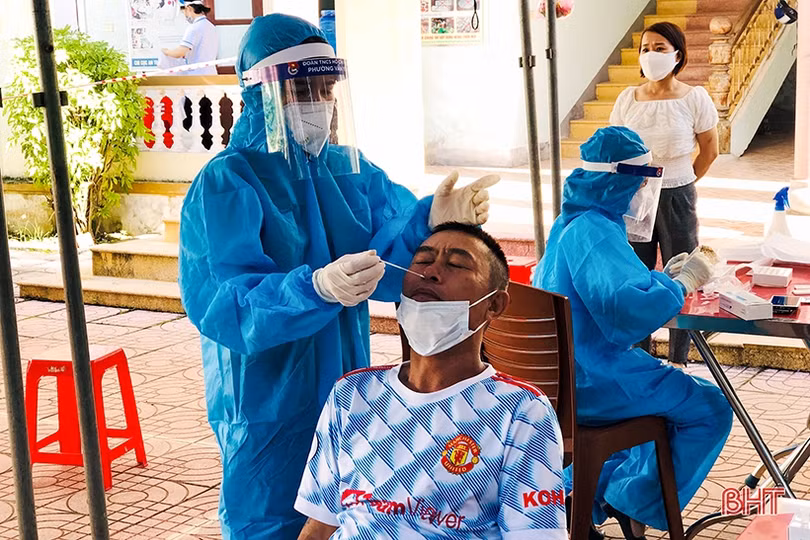 Truy vết, khoanh vùng xử lý dịch tại TP Hà Tĩnh: Chạy đua với thời gian!