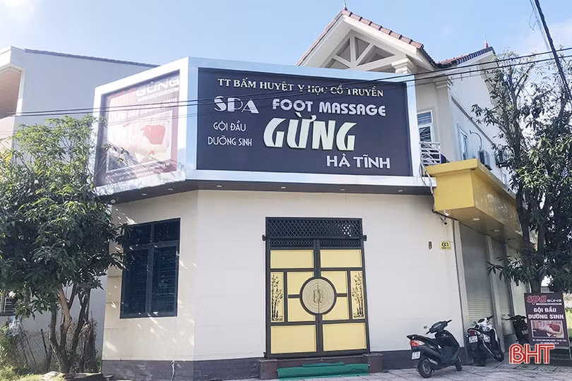 Chấp hành quy định, các cơ sở kinh doanh dịch vụ không thiết yếu tại TP Hà Tĩnh tạm ngừng hoạt động