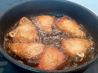 Cá chiên giòn rim mắm tỏi ớt