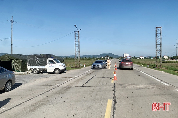 Các địa phương ở Hà Tĩnh triển khai nhiều giải pháp cấp bách phòng chống dịch COVID-19