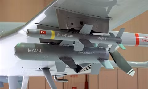 Ukraine kỳ vọng Bayraktar sẽ thay đổi cục diện Donbass