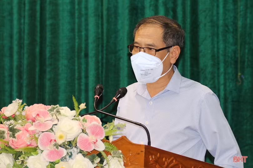 Doanh nghiệp KKT Vũng Áng khẩn trương test nhanh COVID-19 cho lao động