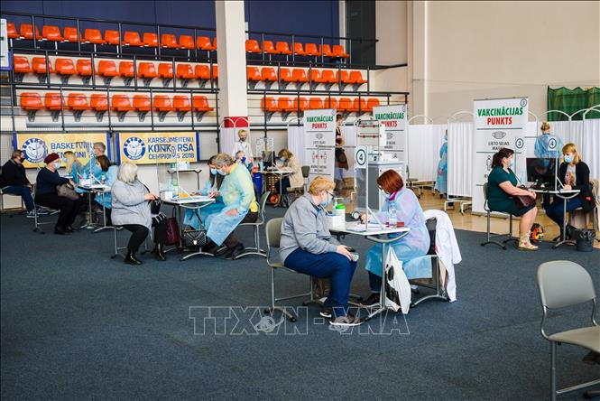 Latvia ban bố tình trạng khẩn cấp