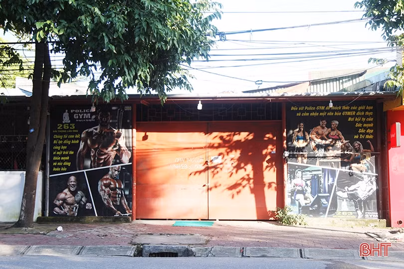 Chấp hành quy định, các cơ sở kinh doanh dịch vụ không thiết yếu tại TP Hà Tĩnh tạm ngừng hoạt động