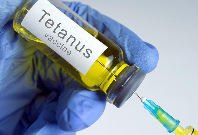 Có thể tiêm vaccine COVID-19 gần mũi tiêm vaccine uốn ván trong thai kỳ?
