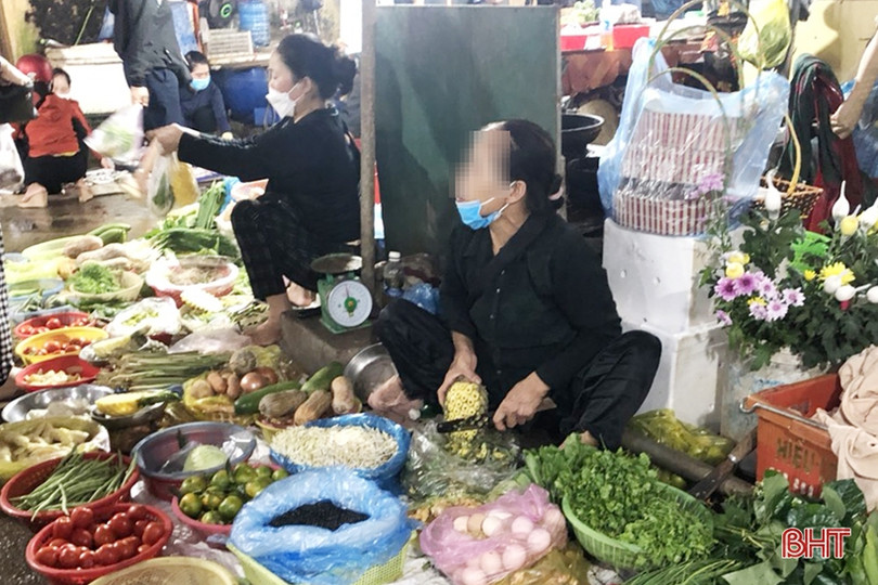 Nhiều người dân TP Hà Tĩnh chủ quan trong phòng chống dịch COVID-19