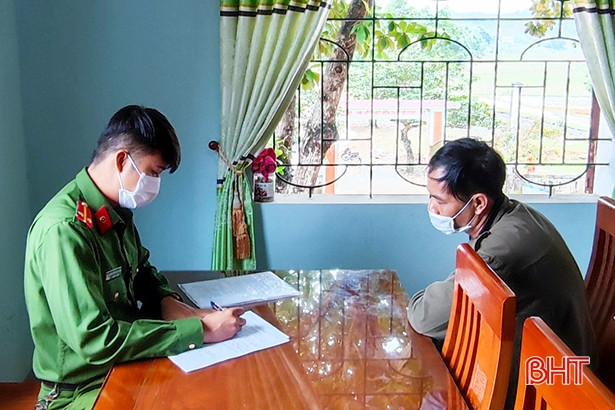 Trốn cách ly y tế, người đàn ông ở Hương Khê bị phạt 5 triệu đồng