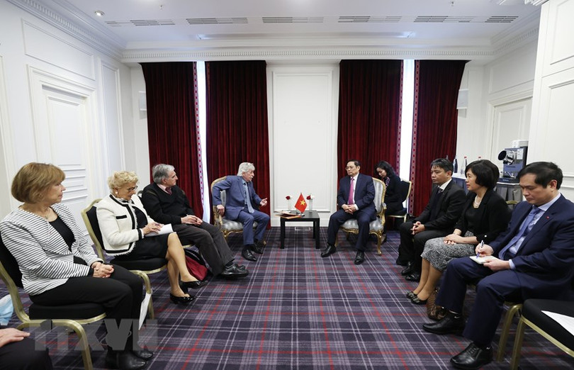 [Photo] Hoạt động của Thủ tướng Phạm Minh Chính tại Pháp chiều 5/11