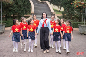 Hà Tĩnh có 1 giáo viên đạt giải thưởng “Cánh én hồng” năm 2025