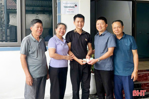 Sơn Tây đẩy mạnh vận động, hỗ trợ người nghèo bằng nhiều chương trình