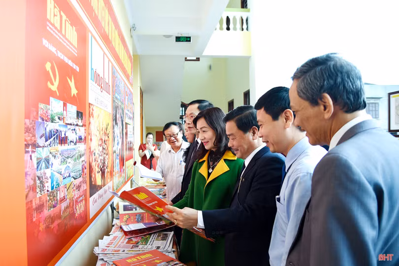 Hà Tĩnh khai mạc Hội báo Xuân Canh Tý năm 2020