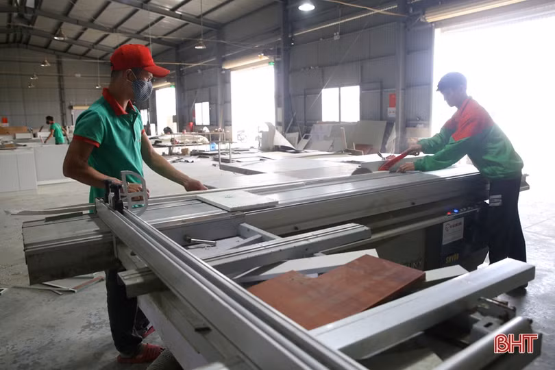 Thành phố Hà Tĩnh náo nức vào xuân
