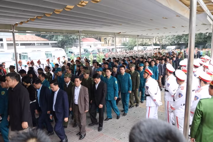 Lễ tang ba chiến sỹ công an hy sinh khi làm nhiệm vụ tại Đồng Tâm